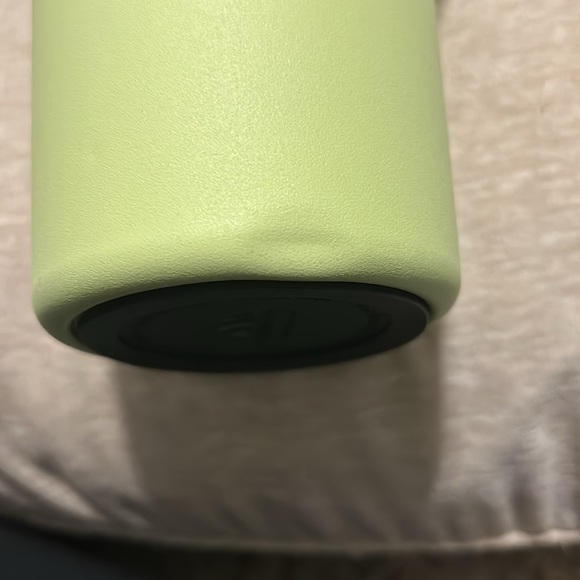 Hydrapeak Voyager 40 Oz Stainless Steel Tumbler Water Bottle W/ Straw NWT - Picture 3 of 4